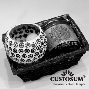 Alternative view of Exclusive Votive Hamper EVH05